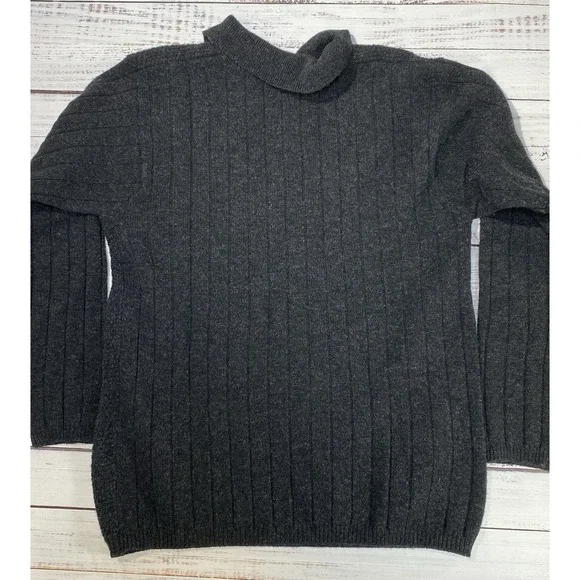 John Ashford Men's  Sweater Gray 100% Lambs Wool Knit Ribbed 1/4 Zip Medium - Picture 5 of 7